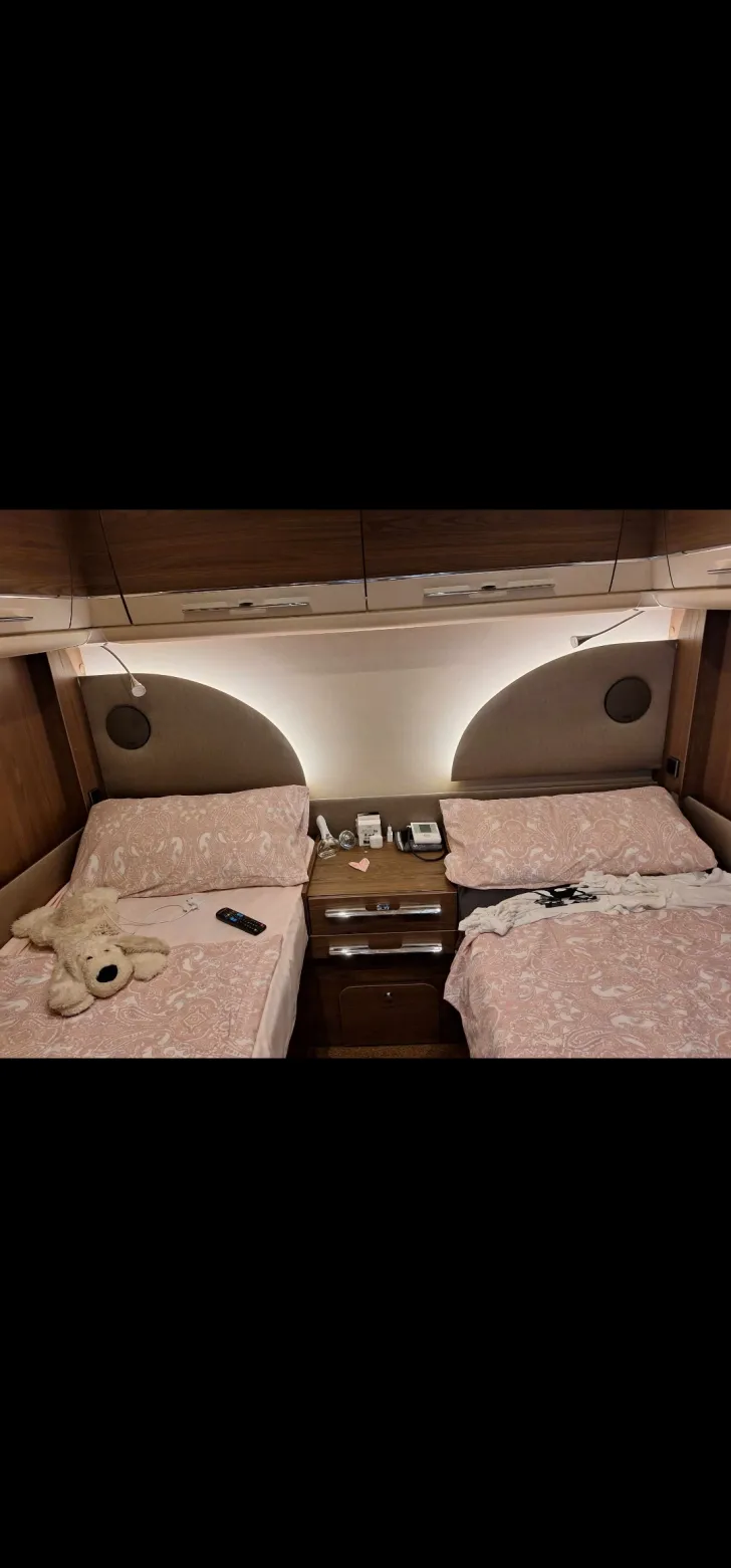 Fahrzeugbild Hymer Eriba Nova S 620 Neuwertig #9