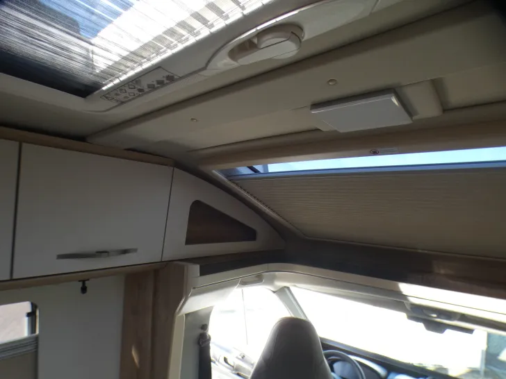 Fahrzeugbild Eura Mobil Profila T 720 EF #10