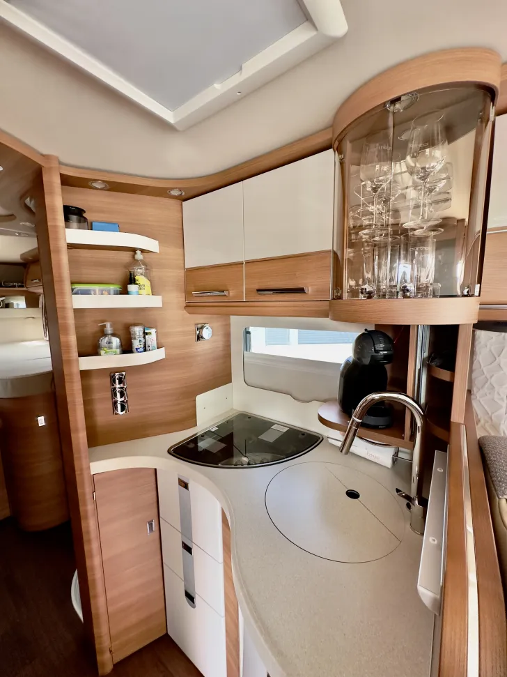 Fahrzeugbild Carthago chic c-line 4.9 LE L #6
