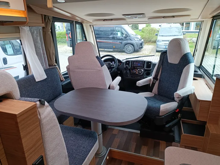 Fahrzeugbild Weinsberg CaraCore 650 MEG #15
