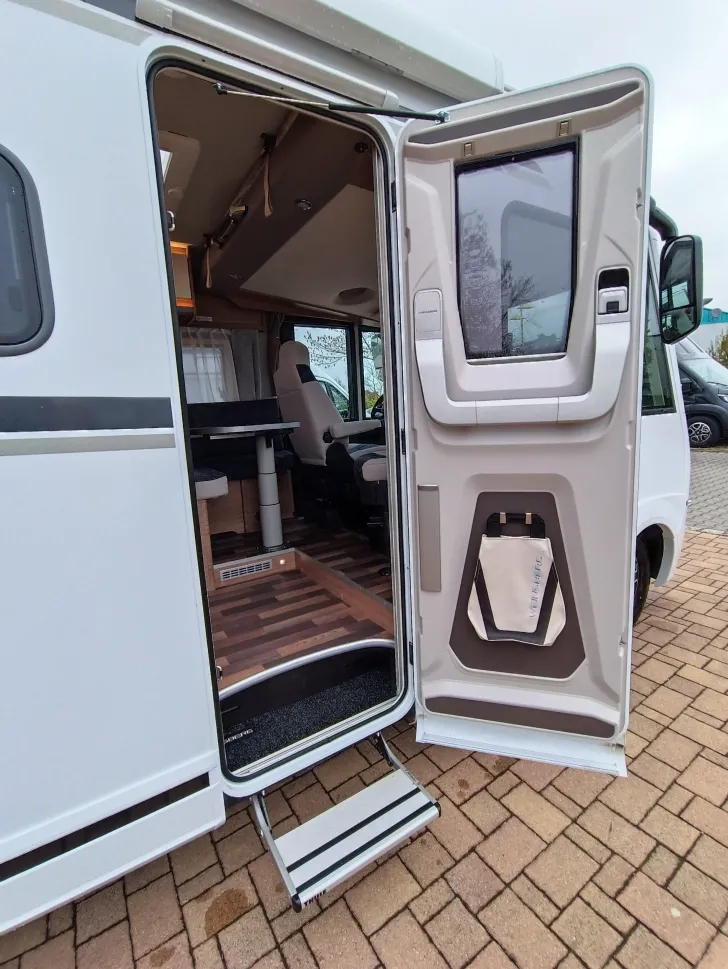 Fahrzeugbild Weinsberg CaraCore 650 MEG #24