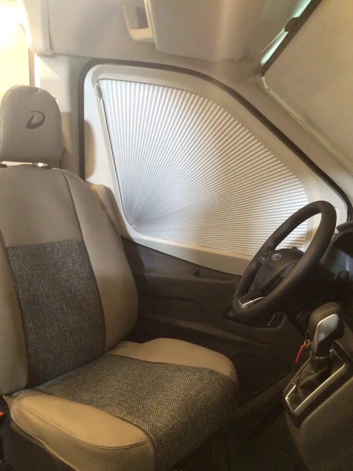 Fahrzeugbild Dethleffs Globetrail Classic 590 DK Ford Navi, Markise, #8