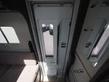 Fahrzeugbild Laika ECOVIP H 4109DS, 180 PS Autom., Tageszul. #6