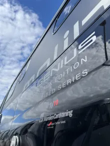 Fahrzeugbild Malibu Genius 641 LE 4x4 Black Edition Mercedes (627) #8
