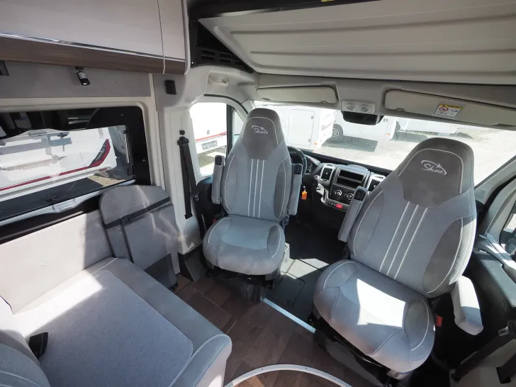 Fahrzeugbild Pössl Summit Shine 540 R, Doppelbank, Tageszul. ! #6