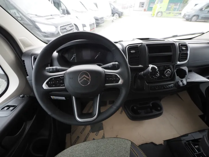 Fahrzeugbild Sunlight A 68, Automatik ! neues Modell ! Markise uvm. #4