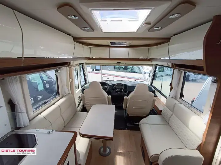 Fahrzeugbild Rapido Serie 80dF 8066dF Ultimate Line #7