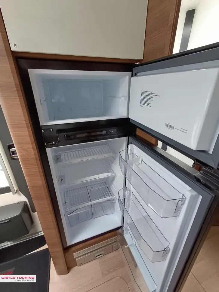 Fahrzeugbild Rapido Serie 80dF 8066dF Ultimate Line #13