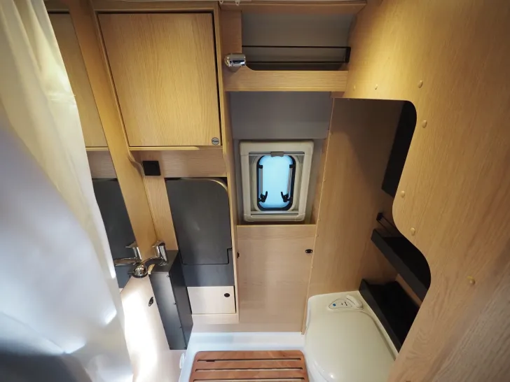 Fahrzeugbild Sunlight CLIFF 540 V - VANLIFE, Aufstelldach, Rahmenf. #12