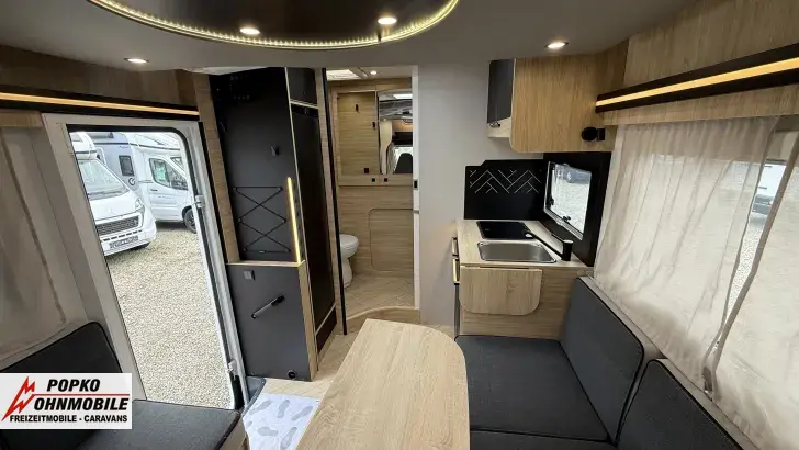 Fahrzeugbild Chausson Teilintegrierte 650 Titanium Line Arctic Paket #7