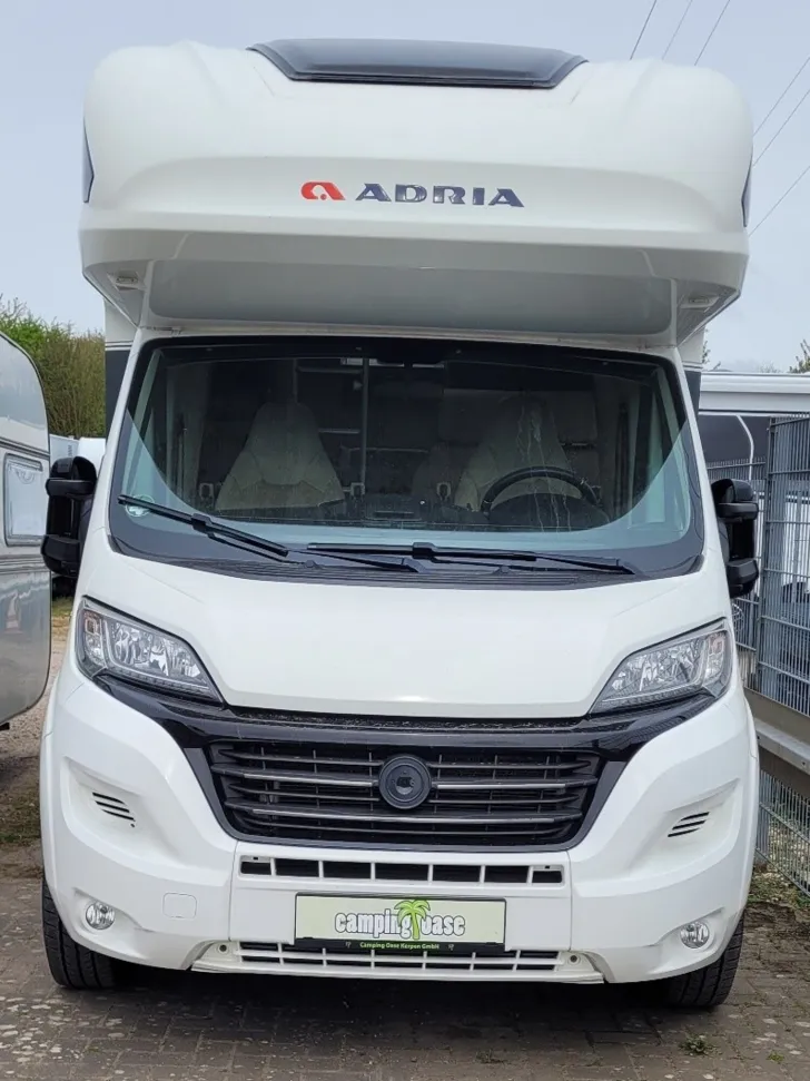 Fahrzeugbild Adria Coral XL 670 Plus *Markise*Navi*RFK*FH*Backofen* #5