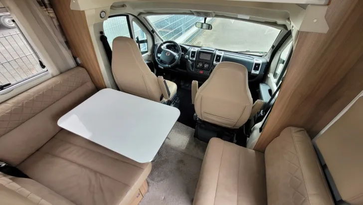 Fahrzeugbild Adria Coral XL 670 Plus *Markise*Navi*RFK*FH*Backofen* #8