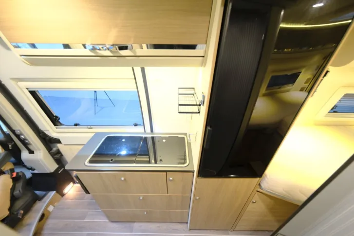 Fahrzeugbild Adria Twin 640 SLX Platinum/Einzelbetten/Klima/Solar #14