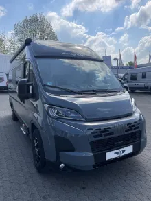 Fahrzeugbild Sunlight Cliff X 640 #1