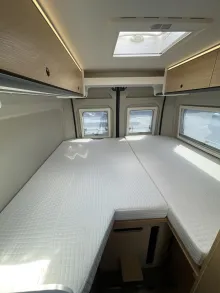 Fahrzeugbild Sunlight Cliff X 640 #15