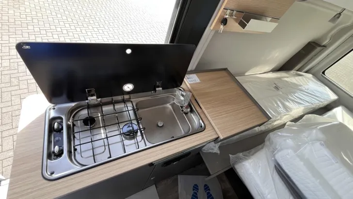 Fahrzeugbild LMC Innovan Ford 592 #11