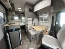 Fahrzeugbild LMC Innovan Ford 592 #8