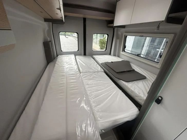 Fahrzeugbild LMC Innovan Ford 592 #13