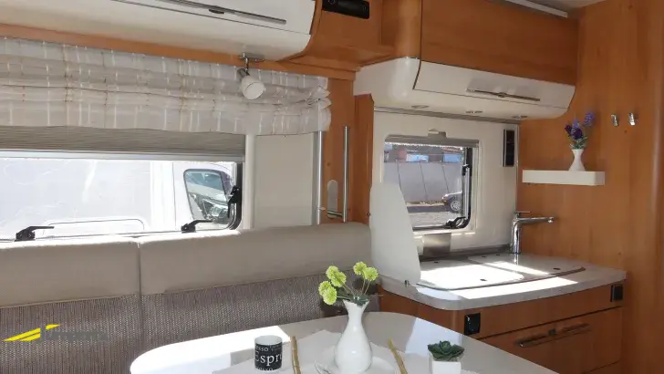 Fahrzeugbild Hymer Duo Mobil 534 Rundsitzgruppe #10
