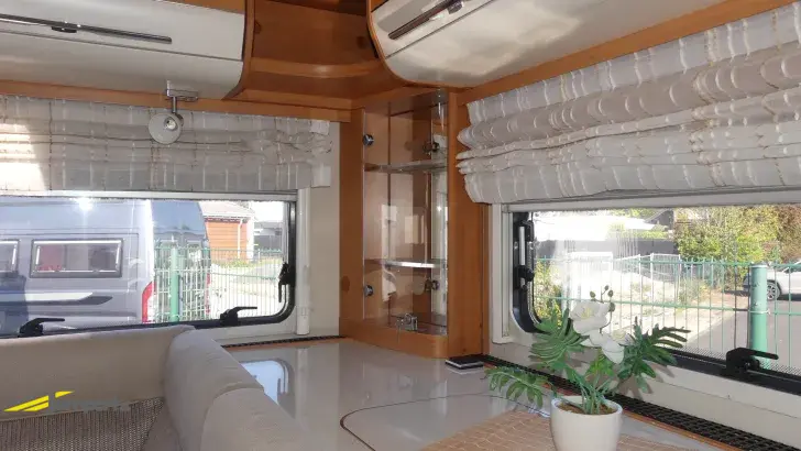 Fahrzeugbild Hymer Duo Mobil 534 Rundsitzgruppe #12