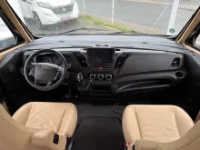 Fahrzeugbild Laika Kreos 8009 #3