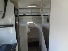 Fahrzeugbild McLouis Glamys 365 #9