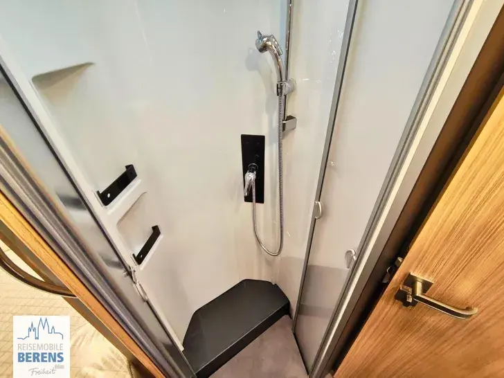 Fahrzeugbild Malibu I 470 RB LE K comfort Mercedes #26