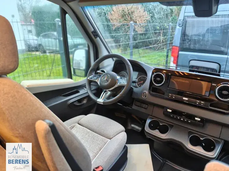 Fahrzeugbild Malibu Genius 641 LE 2026 Mercedes #9
