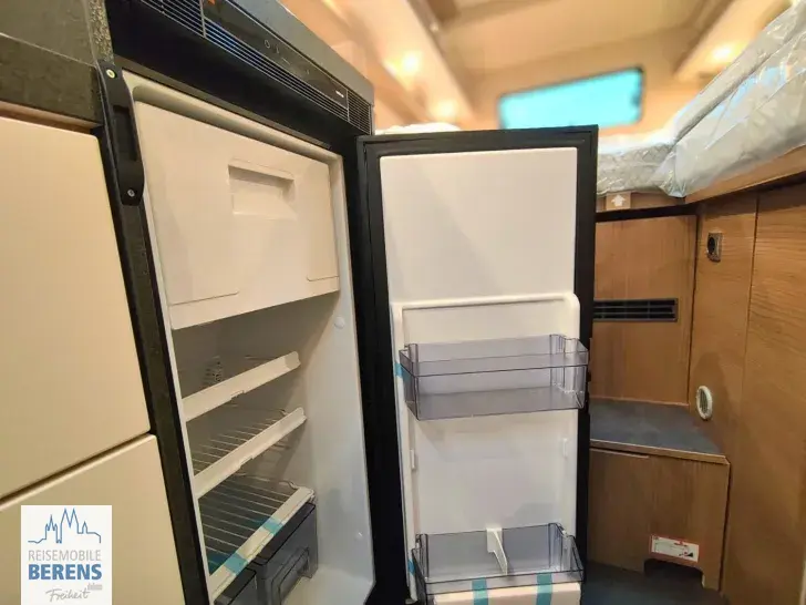 Fahrzeugbild Malibu Genius 641 LE 2026 Mercedes #14