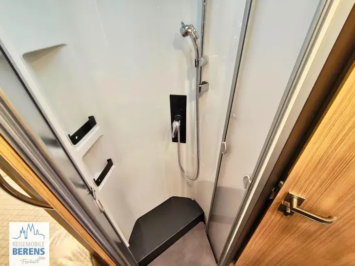 Fahrzeugbild Malibu I 470 RB LE K comfort Mercedes #25