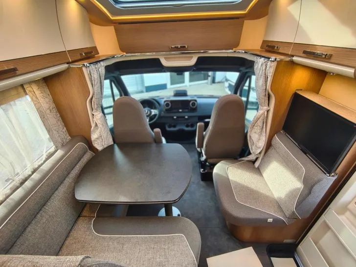 Fahrzeugbild Malibu T Edition+ 490 RB LE comfort Mercedes #9