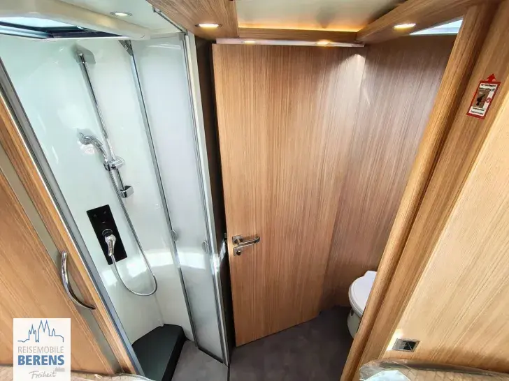 Fahrzeugbild Malibu I 450 RB LE comfort Mercedes #20