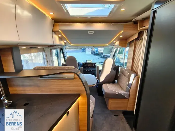 Fahrzeugbild Malibu I 450 RB LE comfort Mercedes #31