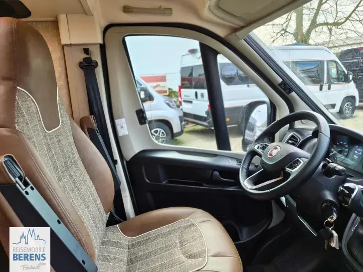Fahrzeugbild Malibu Van charming coupé 640 LE #10