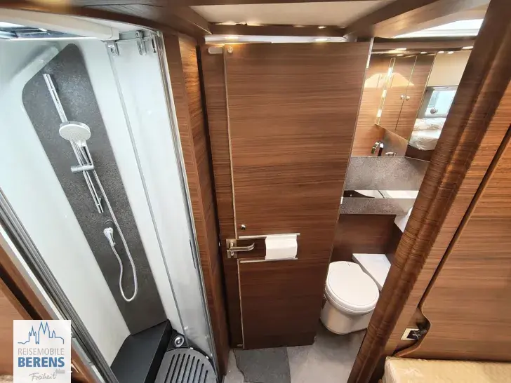 Fahrzeugbild Carthago chic c-line I 4.9 LE Mercedes #23