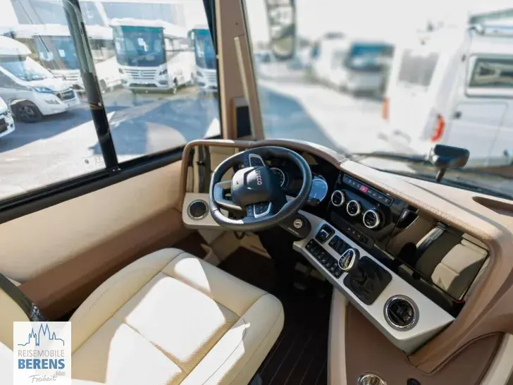 Fahrzeugbild Concorde Charisma 910 LI #11