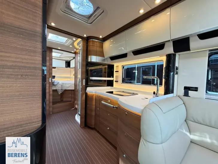 Fahrzeugbild Concorde Charisma 910 LI #13