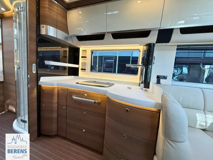 Fahrzeugbild Concorde Charisma 910 LI #14