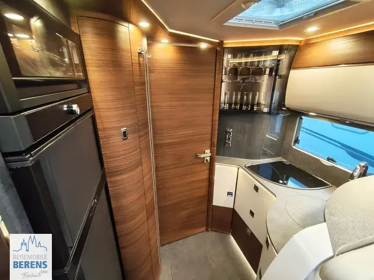 Fahrzeugbild Carthago chic c-line I 4.9 LE Mercedes #12