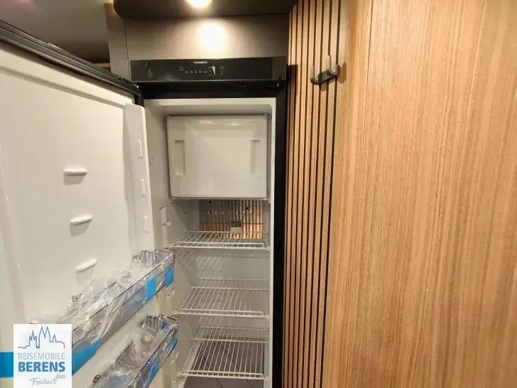 Fahrzeugbild Malibu I 470 RB LE K comfort Mercedes #18