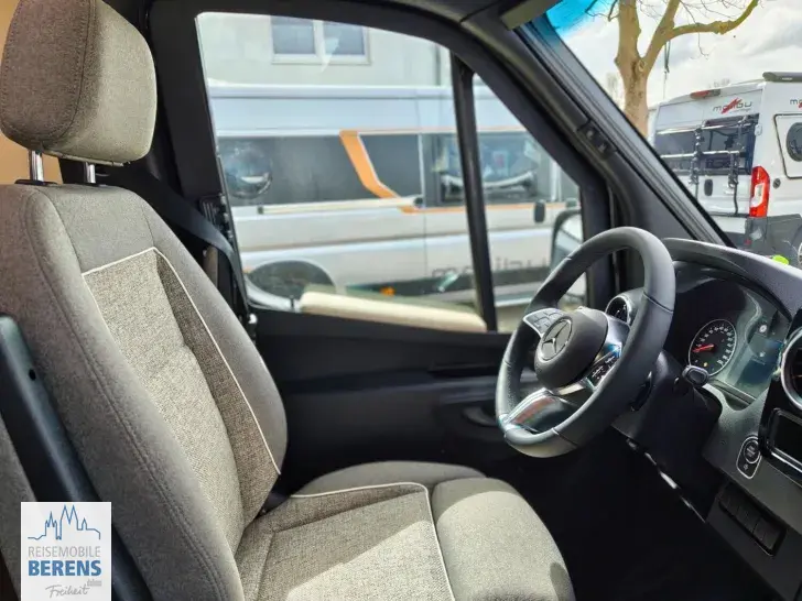 Fahrzeugbild Malibu Genius 641 LE Mercedes #13