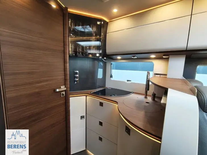 Fahrzeugbild Carthago chic c-line T 4.9 LE Mercedes #19