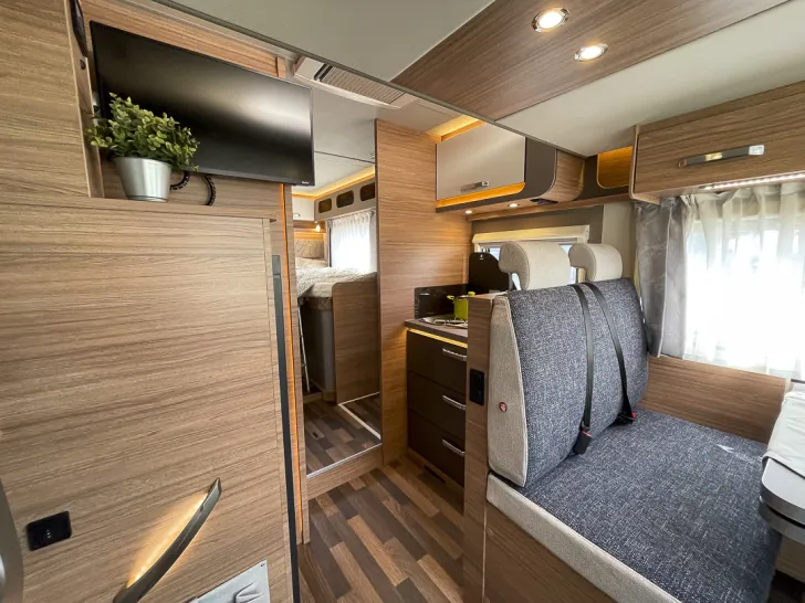 Fahrzeugbild Weinsberg CaraSuite 700 ME *5.Sitzpl.*Markise* #16