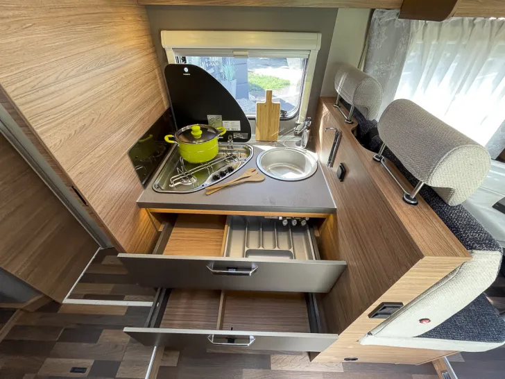 Fahrzeugbild Weinsberg CaraSuite 700 ME *5.Sitzpl.*Markise* #25