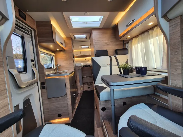 Fahrzeugbild Weinsberg CaraCompact 600 MEG EDITION [PEPPER] #11