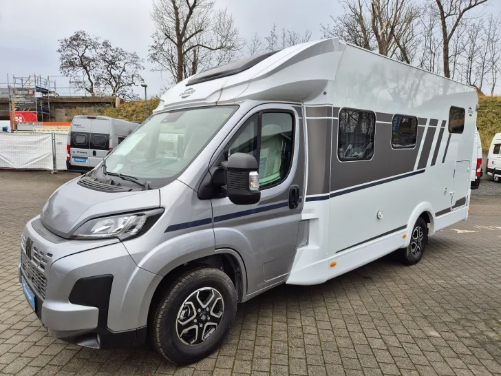 Fahrzeugbild Carado T338 pro+ *Automatik*Hubbett*Fahrradträger* #5