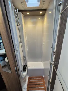 Fahrzeugbild Carado T338 pro+ *Automatik*Hubbett*Fahrradträger* #29