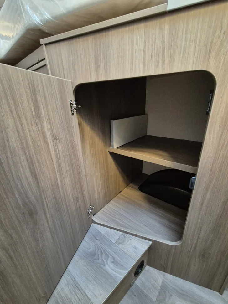 Fahrzeugbild Carado T338 pro+ *Automatik*Hubbett*Fahrradträger* #31