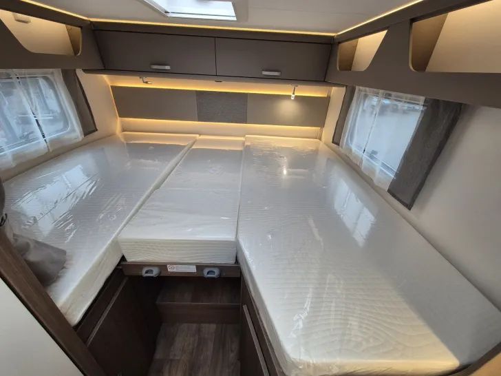 Fahrzeugbild Carado T338 pro+ *Automatik*Hubbett*Fahrradträger* #36