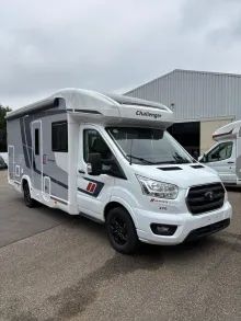 Fahrzeugbild Challenger 270 Graphite Edition #2